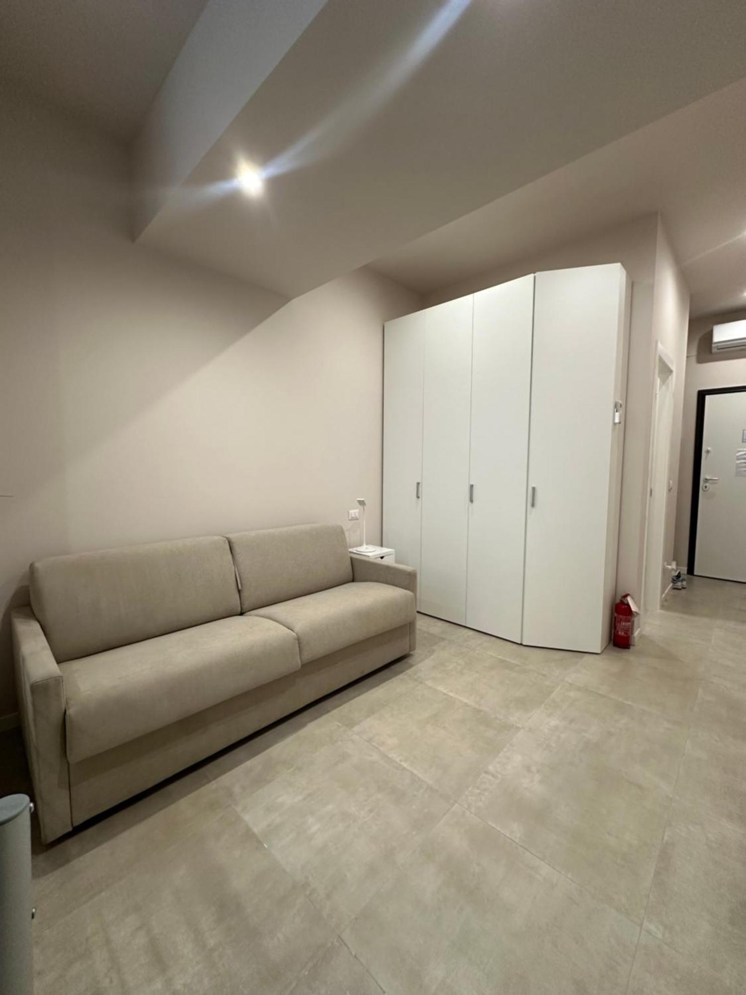 Monolocale Piazza Gambara M1 Apartment Milan Exterior photo