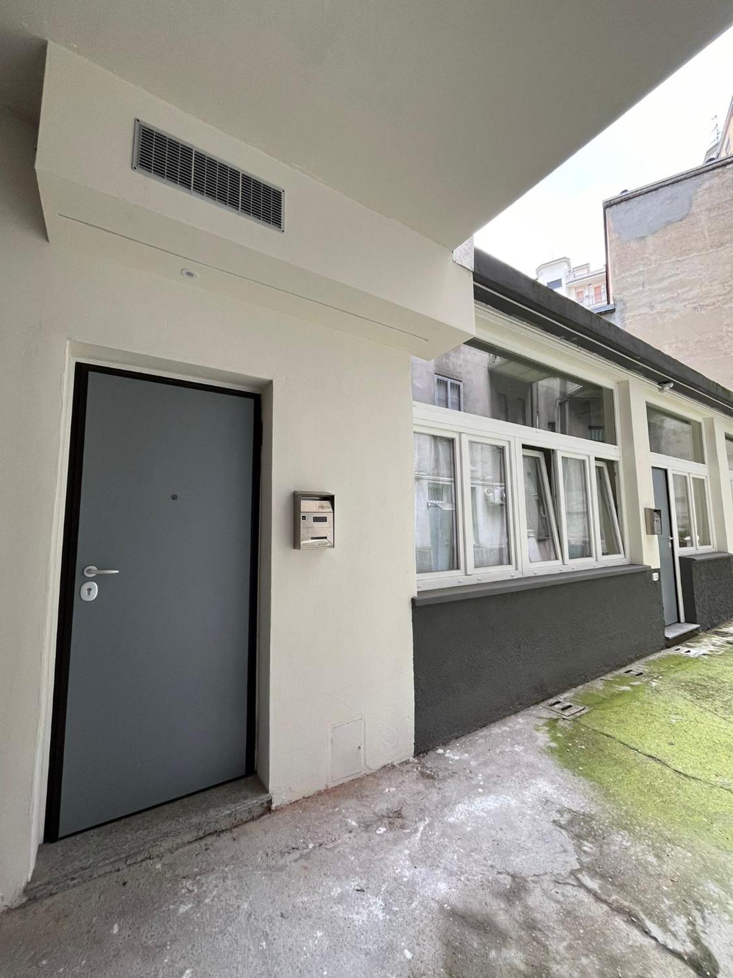 Monolocale Piazza Gambara M1 Apartment Milan Exterior photo