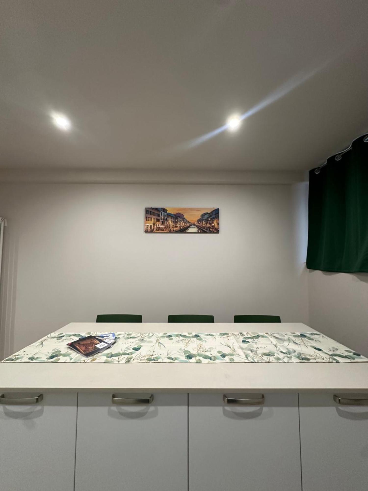 Monolocale Piazza Gambara M1 Apartment Milan Exterior photo