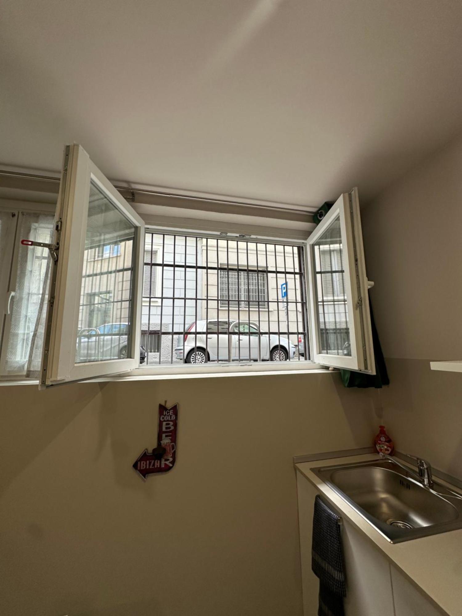 Monolocale Piazza Gambara M1 Apartment Milan Exterior photo